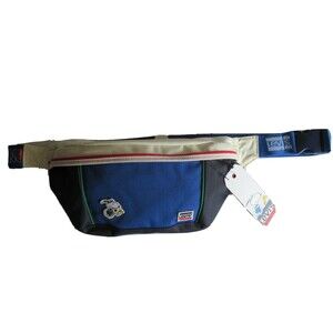 NEW Levi's x Peanuts Go Snoopy Sport Limited Crossbody Sling Bag Fanny Pack Blue